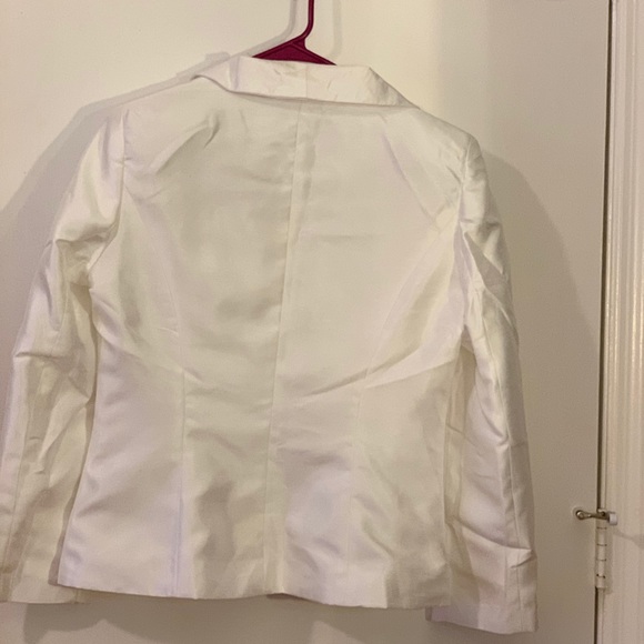 White Jacket - Picture 2 of 2